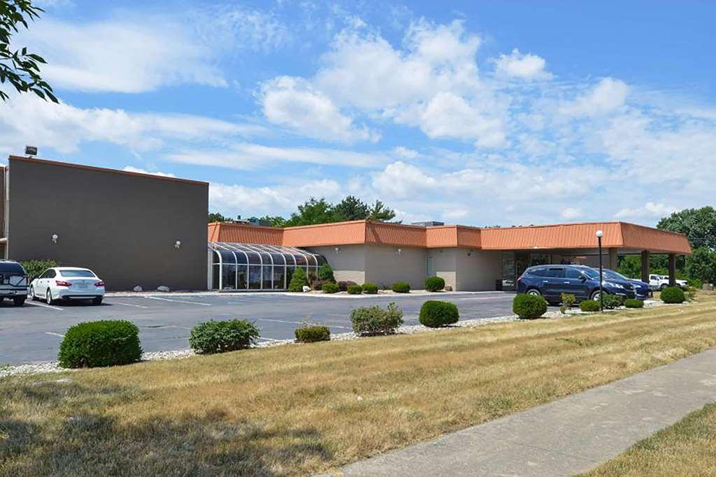Baymont By Wyndham Northwood Motel Bagian luar foto